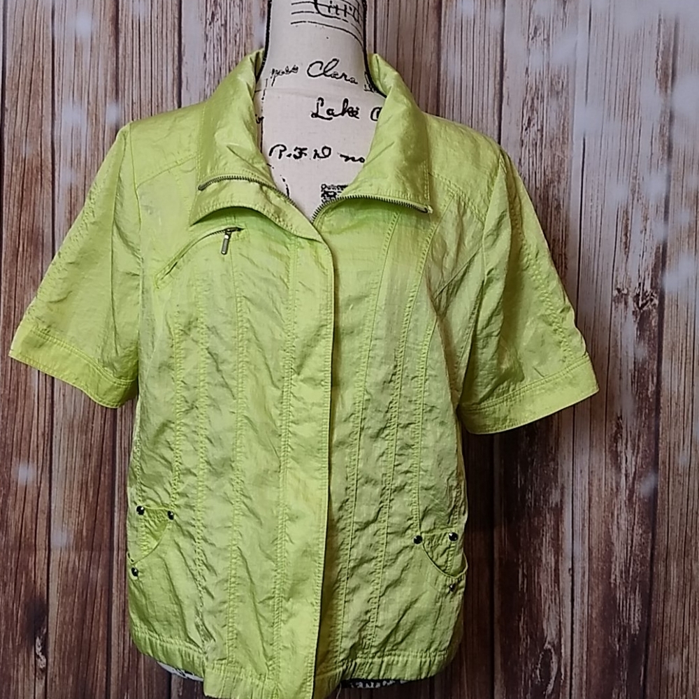 Chico's Lime Green Short Sleeve Zip-Up Jacket